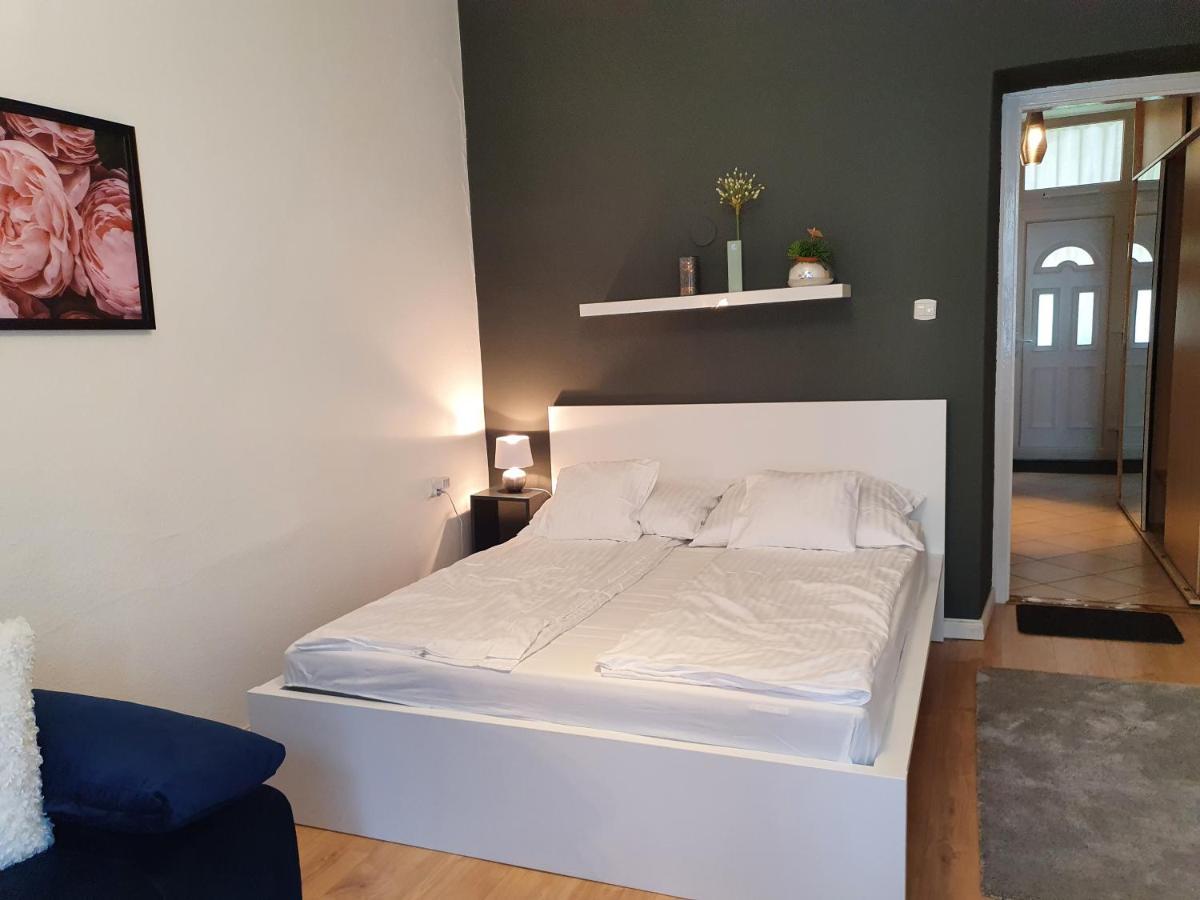 Boesix Apartman Budapest Exterior photo