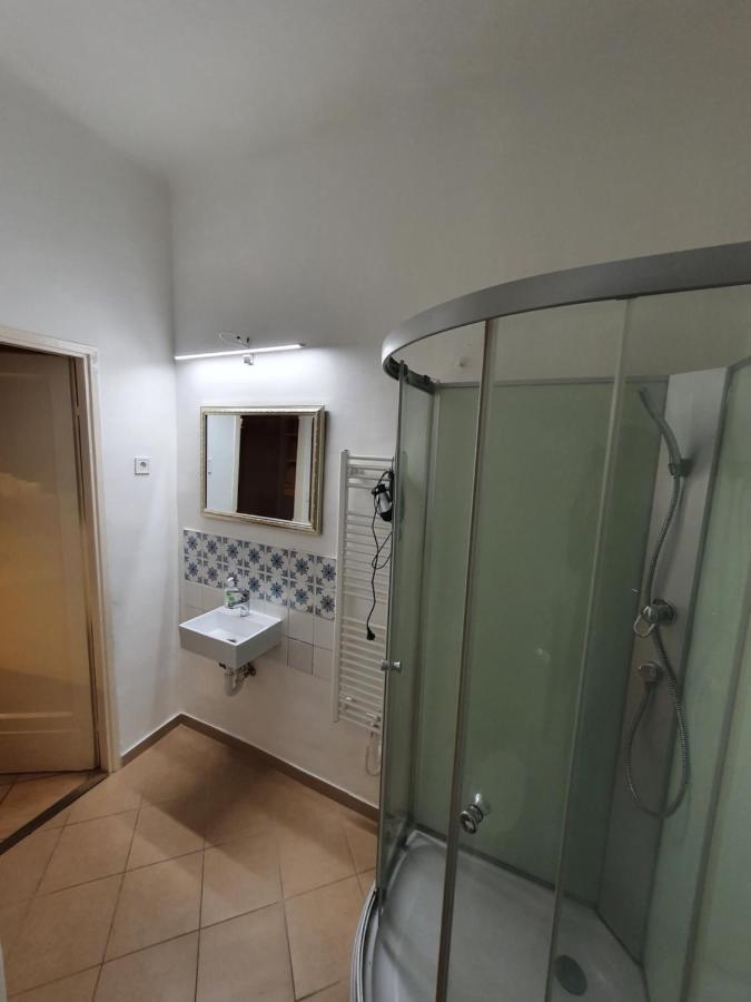 Boesix Apartman Budapest Exterior photo