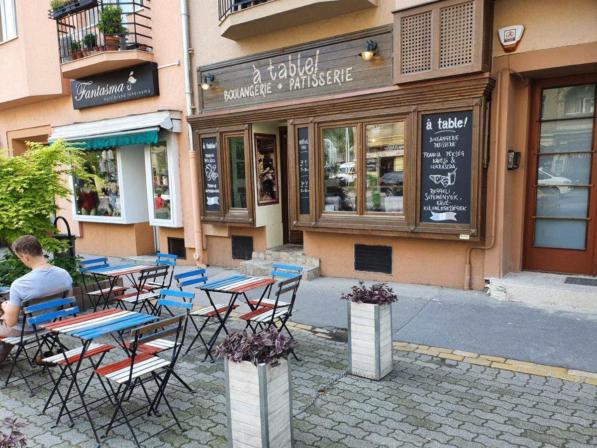 Boesix Apartman Budapest Exterior photo